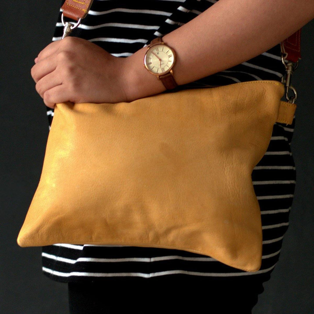 MONT5 Khaplu - Clutch Minimal Crossbody Large Leather Clutch / Purse - Leather Jacket Shop